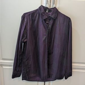 Long sleeve men shirt, no iron needed.  Nice color, business or casual